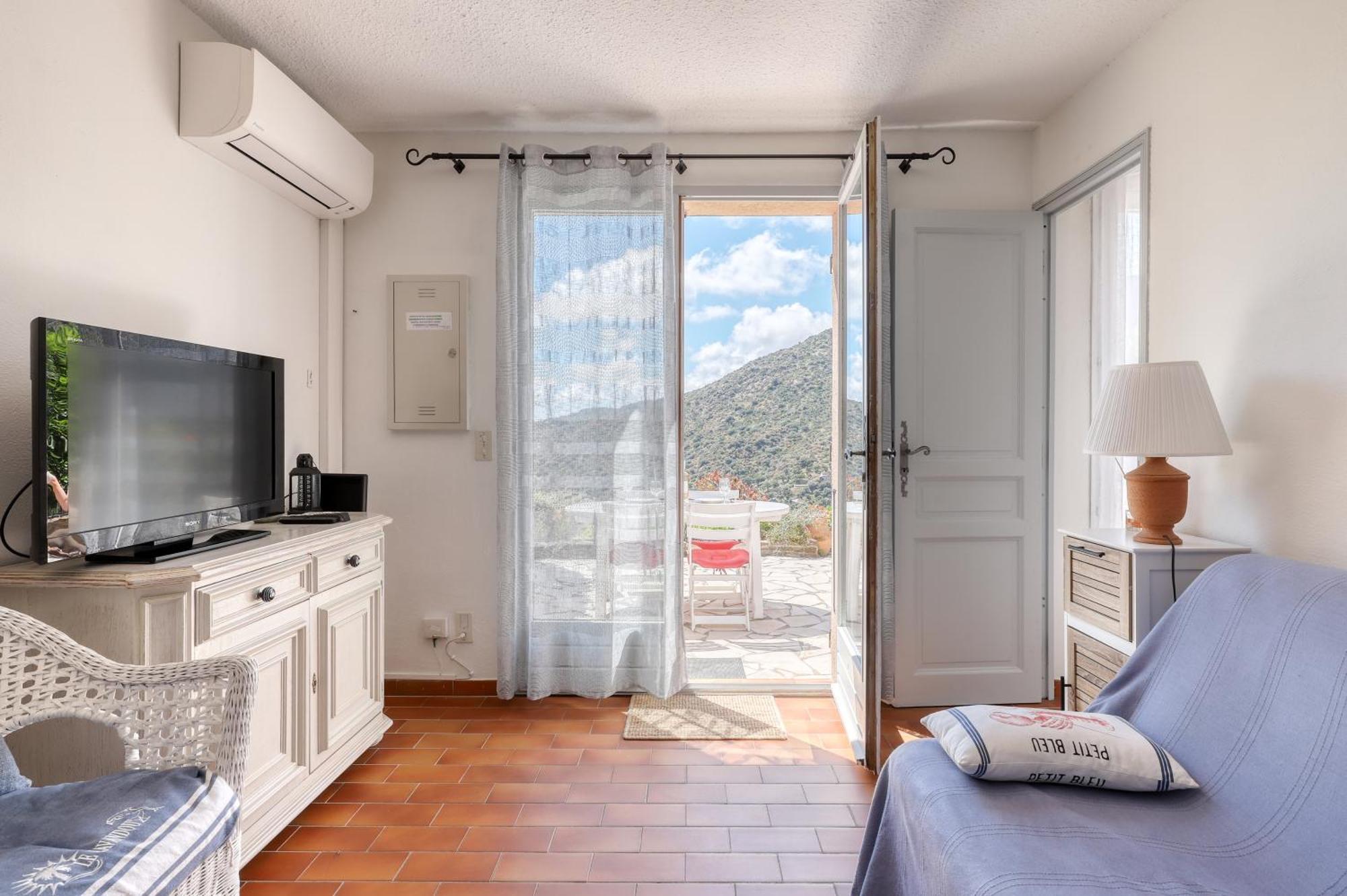Exceptional View In Saint-Clair For 4 People Apartment Le Lavandou Exterior photo