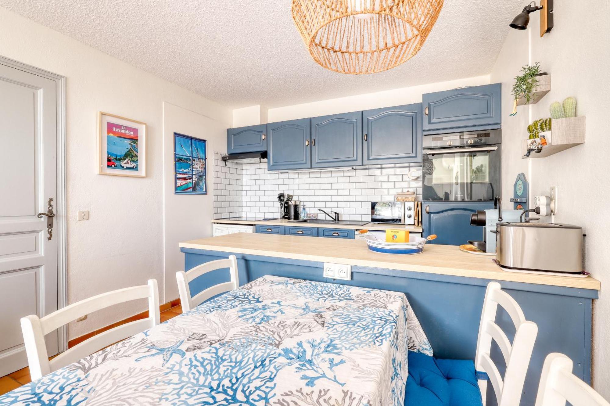 Exceptional View In Saint-Clair For 4 People Apartment Le Lavandou Exterior photo